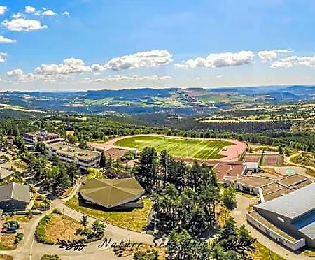 פארק נופש Les Hauts Du Gevaudan 3*