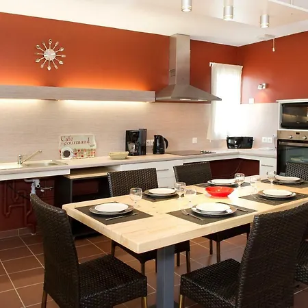 Les Hauts Du Gevaudan 3* Montrodat