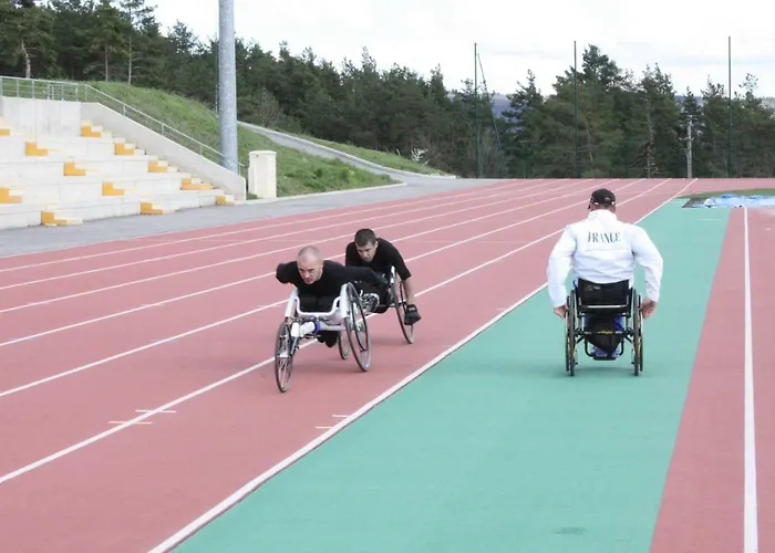 Les Hauts Du Gevaudan 3* Montrodat