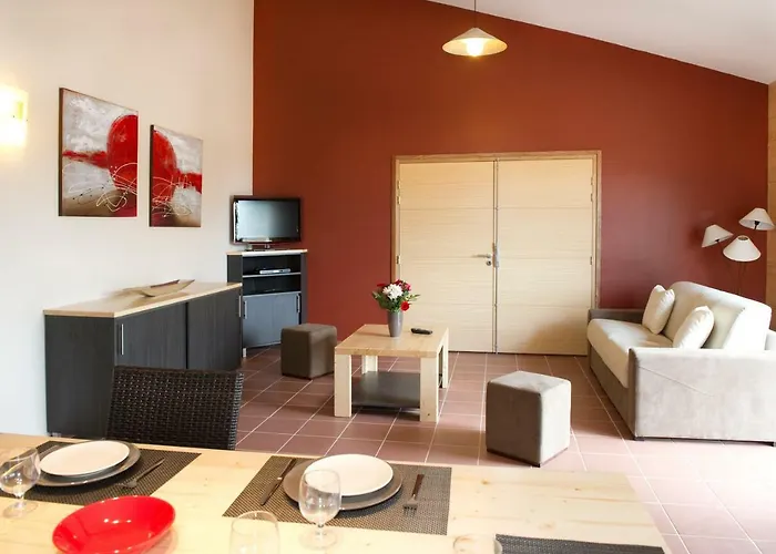 Les Hauts Du Gevaudan 3* Montrodat