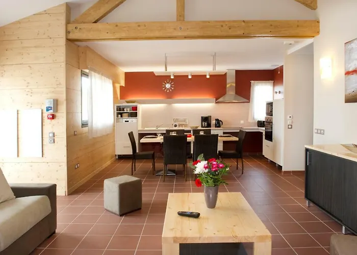 Les Hauts Du Gevaudan 3* Montrodat